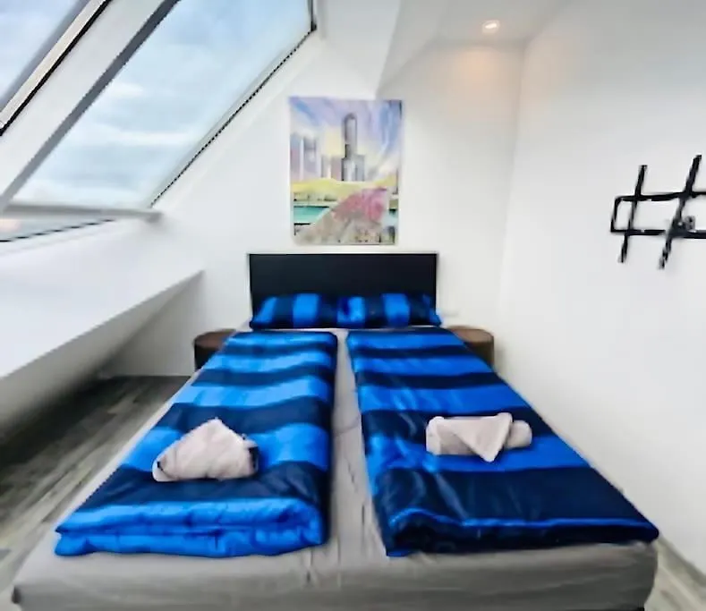 Central 4Br Apt With Terrace, 10Min Walk To Augarten Apartment Vienna