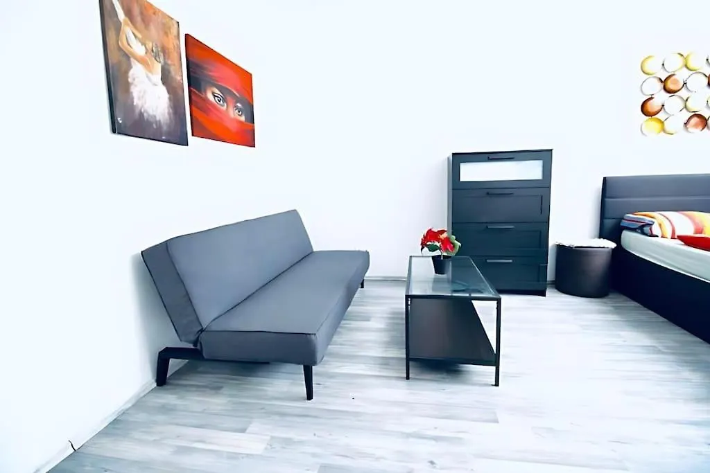 Central 4Br Apt With Terrace, 10Min Walk To Augarten Apartment Vienna