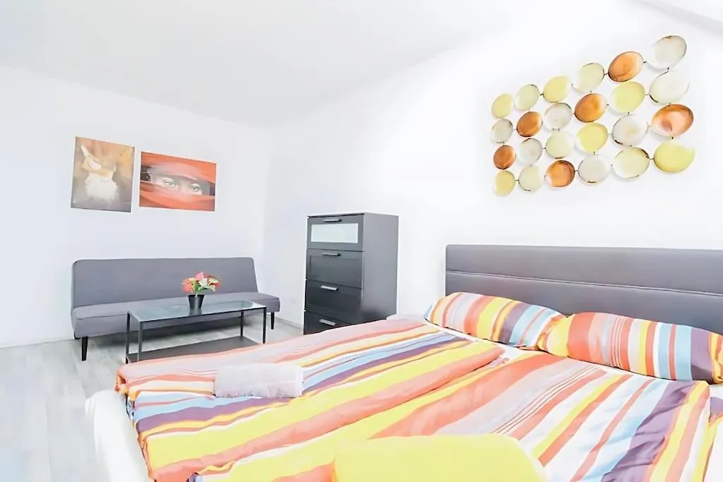 Central 4Br Apt With Terrace, 10Min Walk To Augarten Apartment Vienna Austria