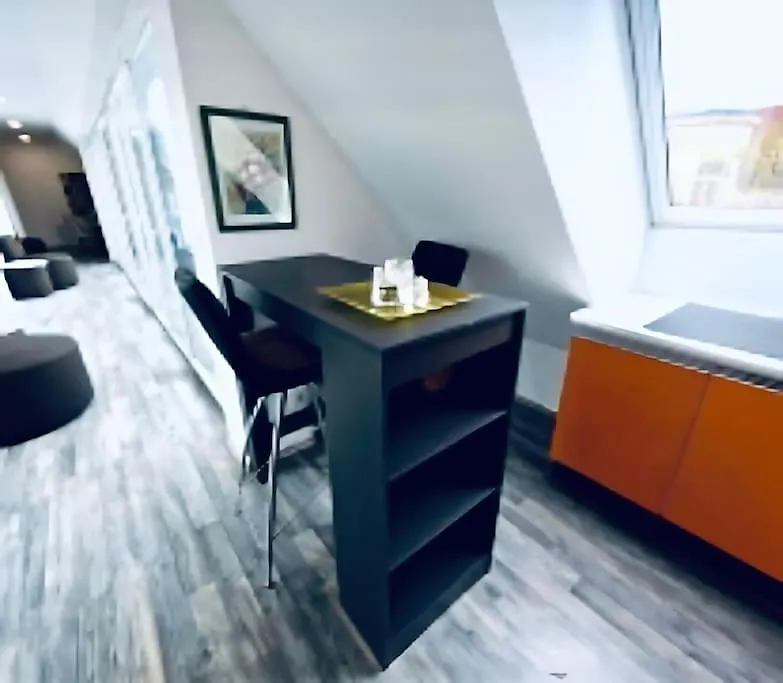 Central 4Br Apt With Terrace, 10Min Walk To Augarten Apartment Vienna 0*,  Austria
