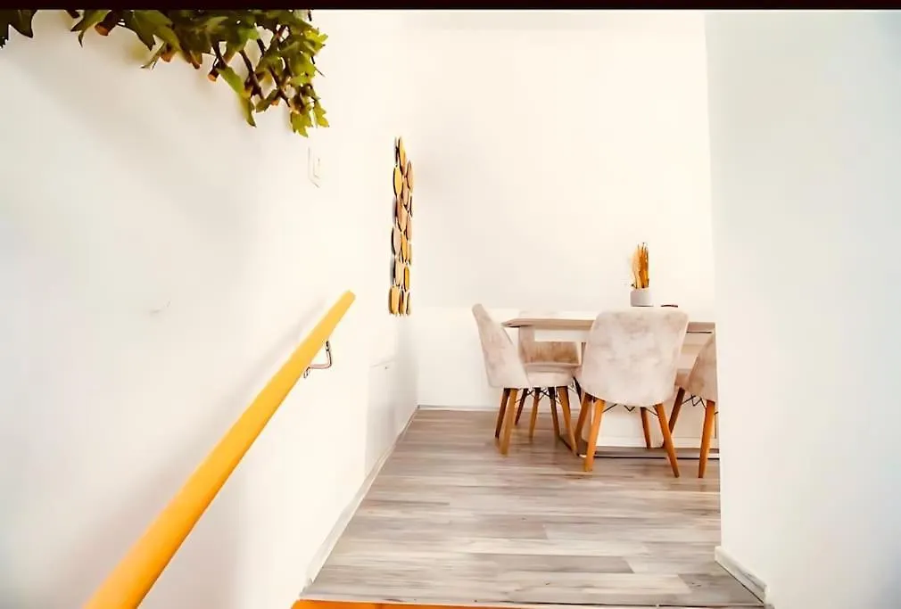 Central 4Br Apt With Terrace, 10Min Walk To Augarten Apartment Vienna